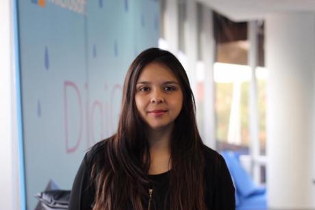 Cristina León, egresada Usach y co-fundadora de “Juégatela”: “En Chile existe mucha exclusión educativa”