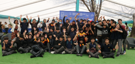 Revista Cambalache Usach celebra el lanzamiento de su séptima edición dedicada a la Antártica