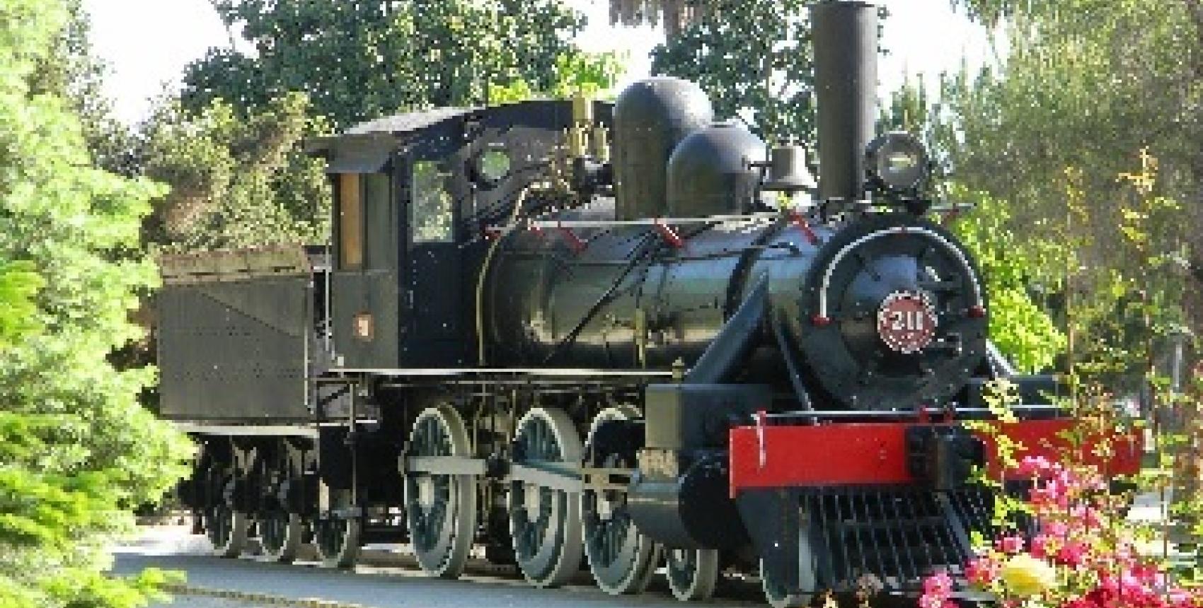 Presentación del libro “Tren del Oeste, un viaje de Parral a Cauquenes”