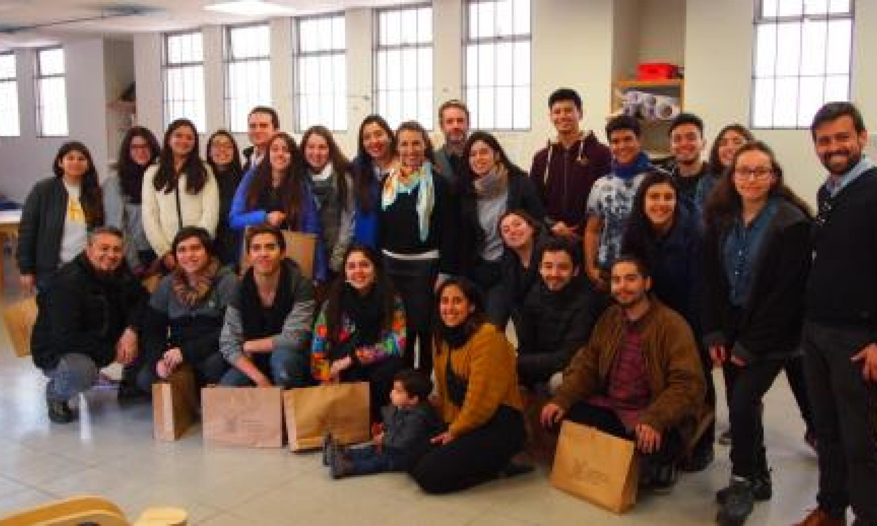 Estudiantes crean prototipos de diseño inclusivo bajo metodología de aprendizaje con comunidades