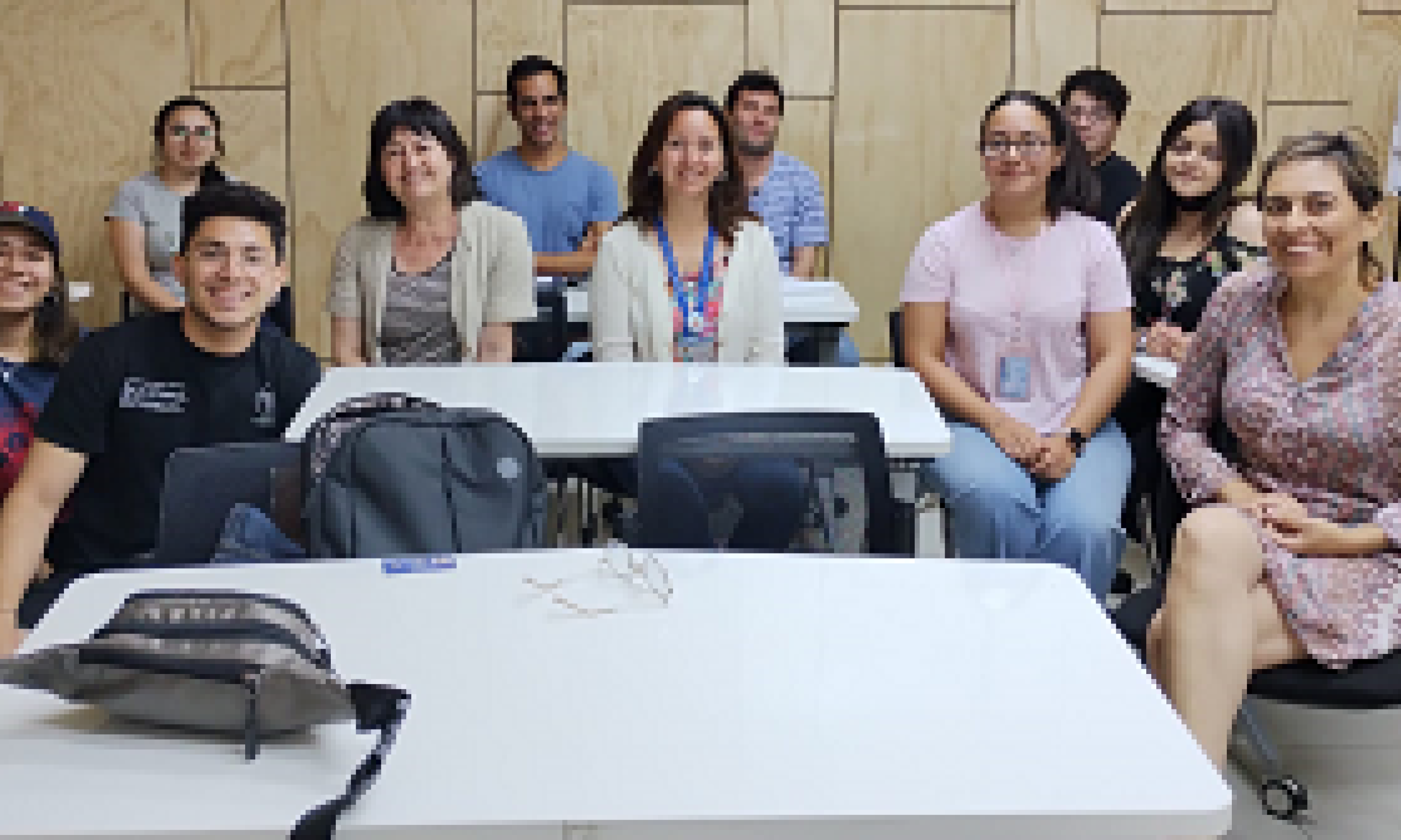 Estudiantes Usach entregan resultados de Asignatura Vinculada de Biotecnología a la Municipalidad de Melipilla