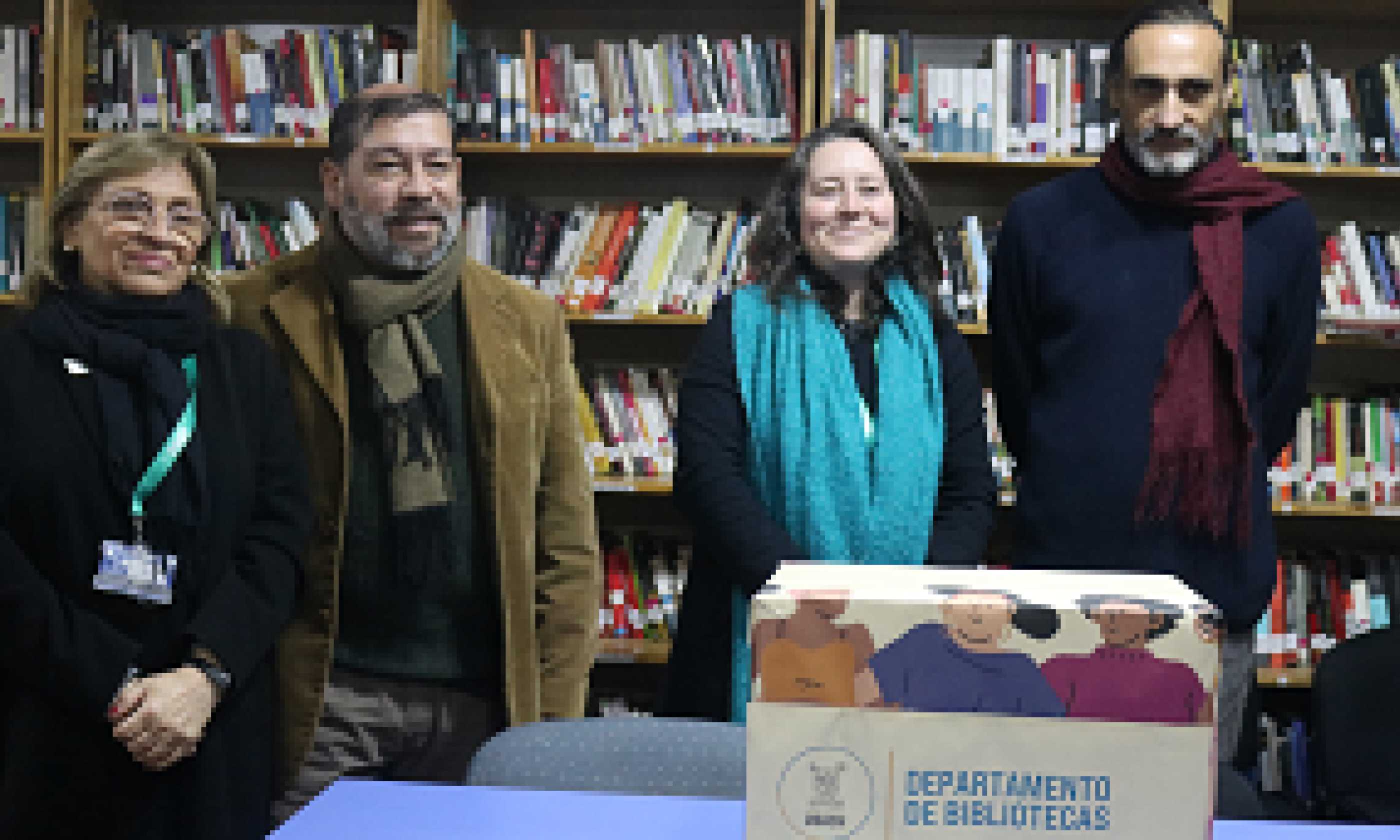 Usach realiza donación de libros a la Biblioteca Pública de Estación Central