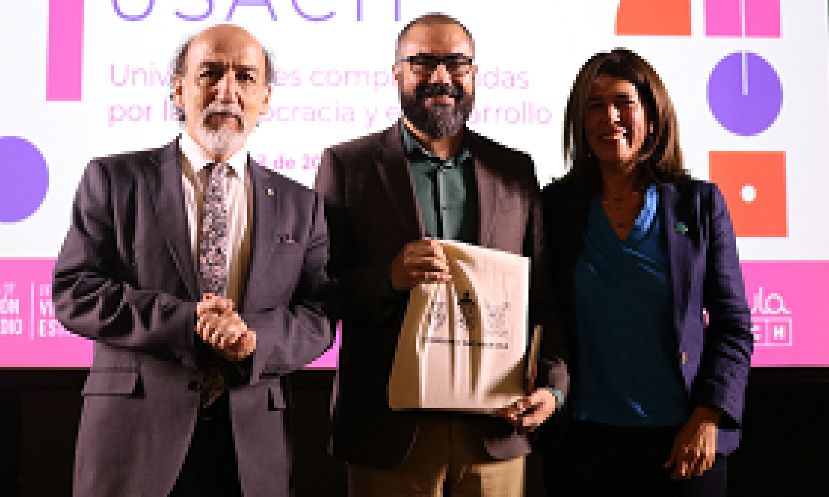 Instituciones de educación superior del país se reúnen para intercambiar aprendizajes y reflexiones sobre vinculación con el medio