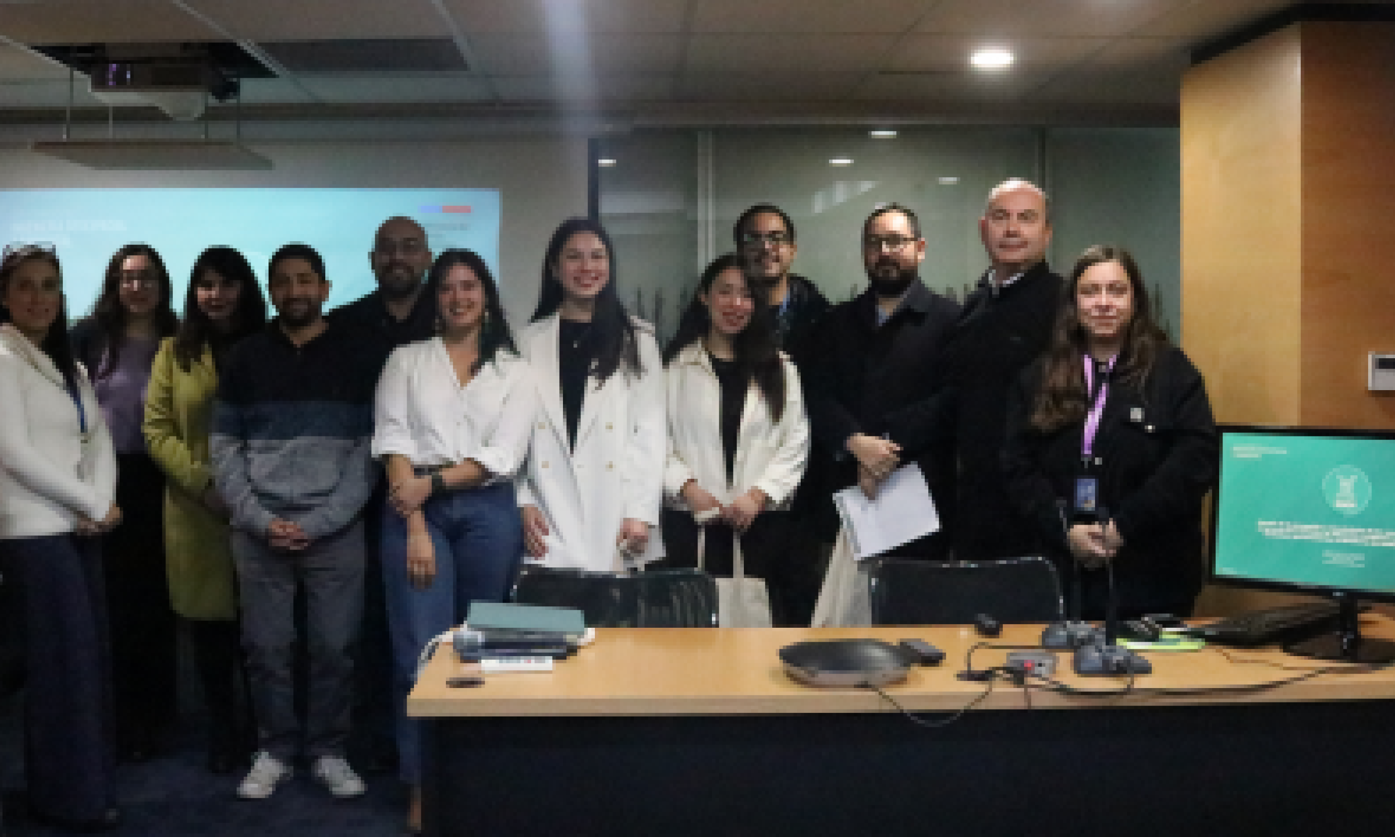 Asignatura Vinculada: Estudiantes presentan destacado estudio sobre percepción ciudadana del Ministerio del Medio Ambiente